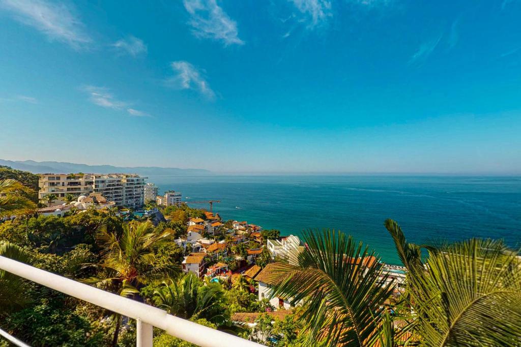 Amapas hillside, Puerto Vallarta